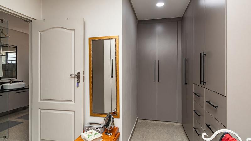 3 Bedroom Property for Sale in Outeniqua Strand Western Cape